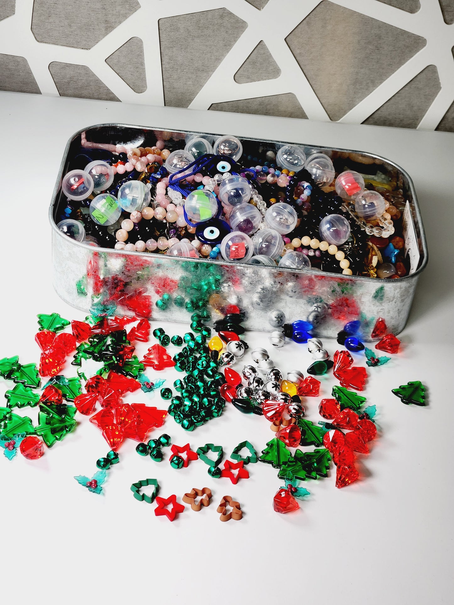 Holiday Crystal Confetti Scoops